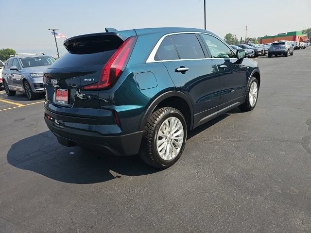 2024 Cadillac XT4 Luxury