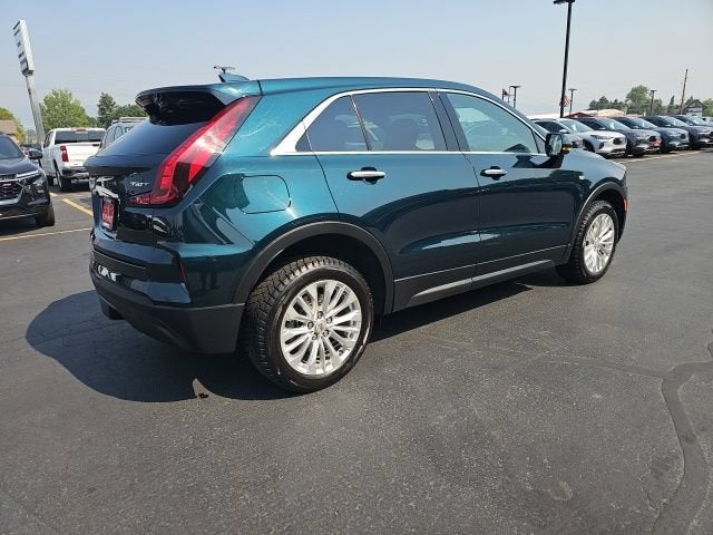 2024 Cadillac XT4 Luxury