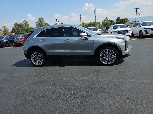 2024 Cadillac XT4 Premium Luxury