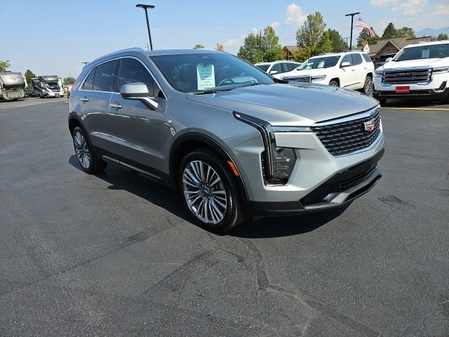 2024 Cadillac XT4 Premium Luxury