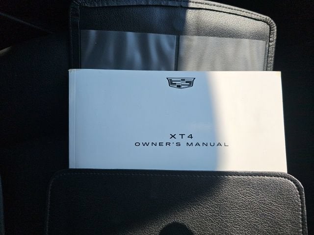 2023 Cadillac XT4 AWD Sport
