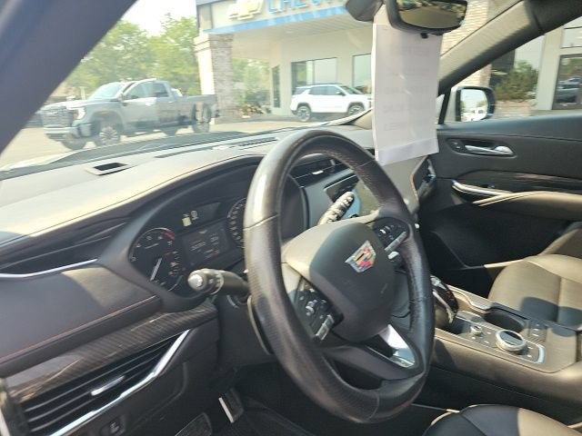 2023 Cadillac XT4 AWD Sport