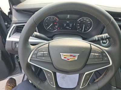 2025 Cadillac XT5 Luxury