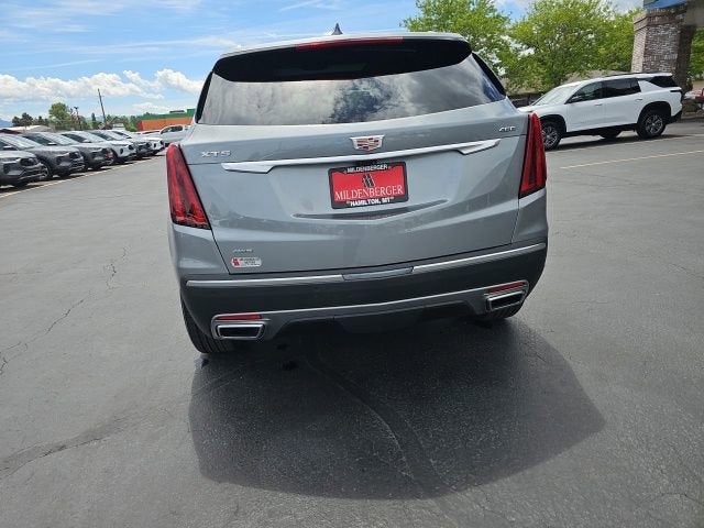 2026 Cadillac XT5 Premium Luxury