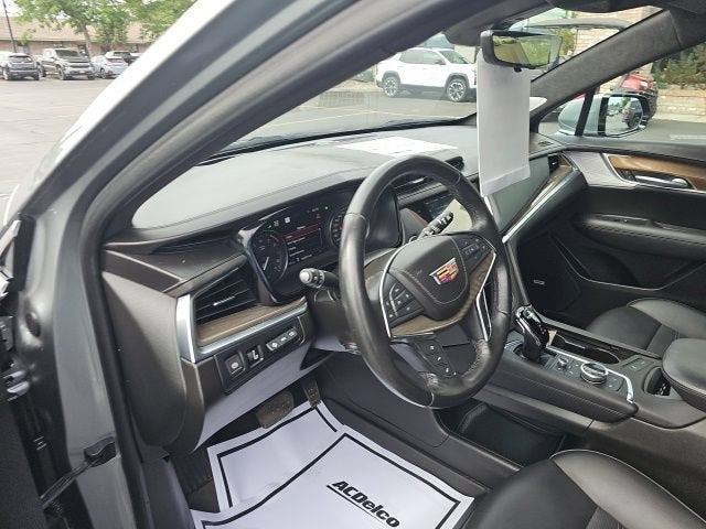 2023 Cadillac XT5 Premium Luxury