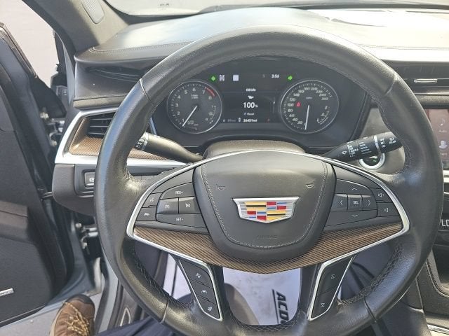 2023 Cadillac XT5 Premium Luxury