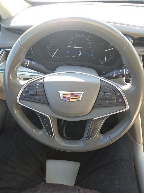 2019 Cadillac XT5 Premium Luxury AWD