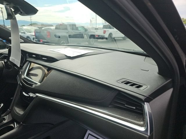 2025 Cadillac XT5 AWD Sport