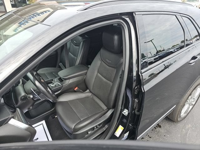 2025 Cadillac XT5 AWD Sport