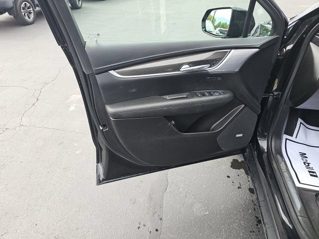 2025 Cadillac XT5 AWD Sport