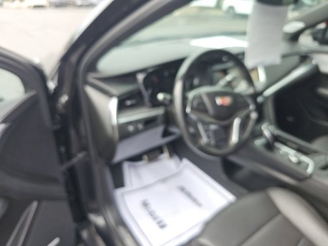 2025 Cadillac XT5 AWD Sport