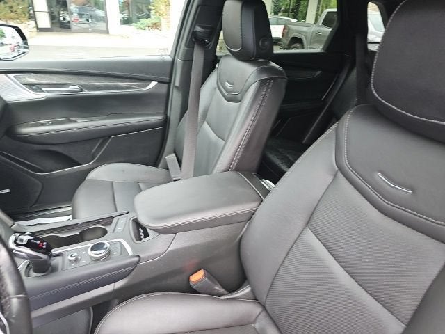 2025 Cadillac XT5 AWD Sport