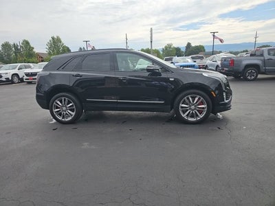 2025 Cadillac XT5 AWD Sport