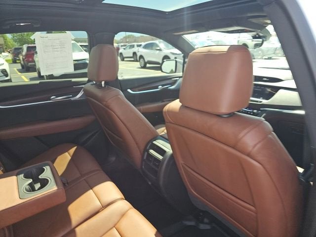 2025 Cadillac XT5 Sport