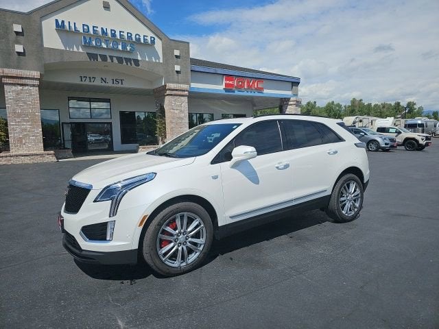 2025 Cadillac XT5 Sport