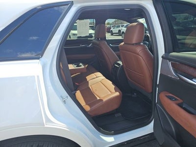 2025 Cadillac XT5 Sport