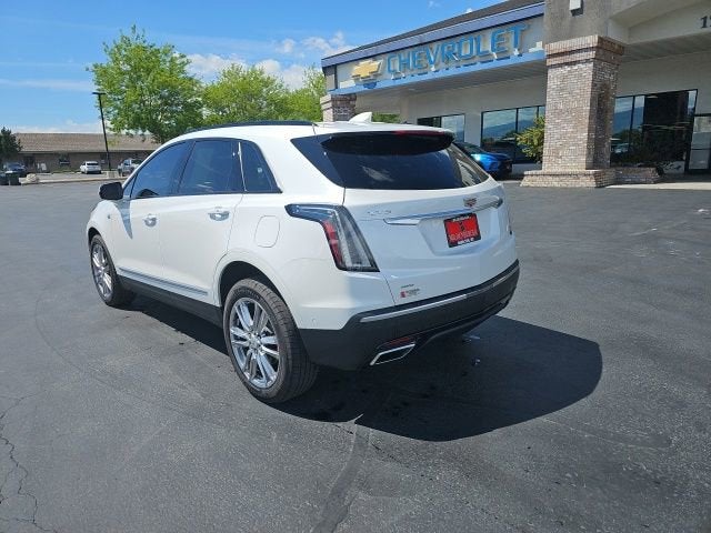 2025 Cadillac XT5 Sport