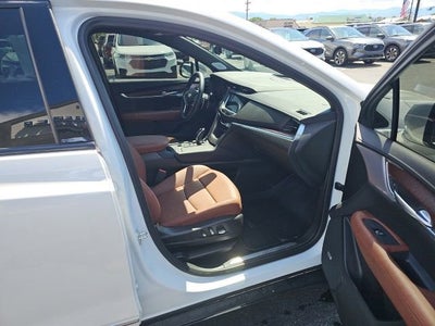 2025 Cadillac XT5 Sport
