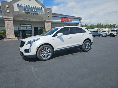 2025 Cadillac XT5 Sport