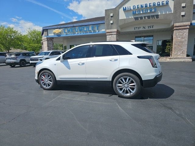 2025 Cadillac XT5 Sport