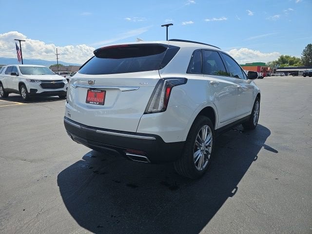 2025 Cadillac XT5 Sport