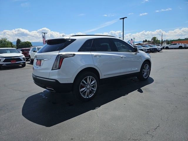 2025 Cadillac XT5 Sport