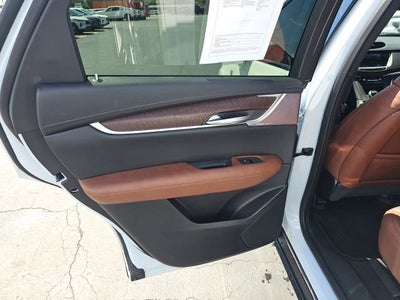 2025 Cadillac XT5 Sport