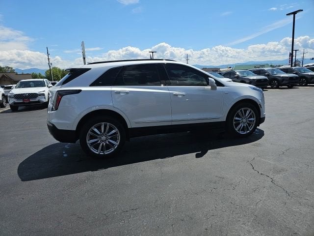 2025 Cadillac XT5 Sport