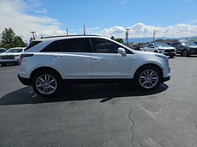 2025 Cadillac XT5 Sport