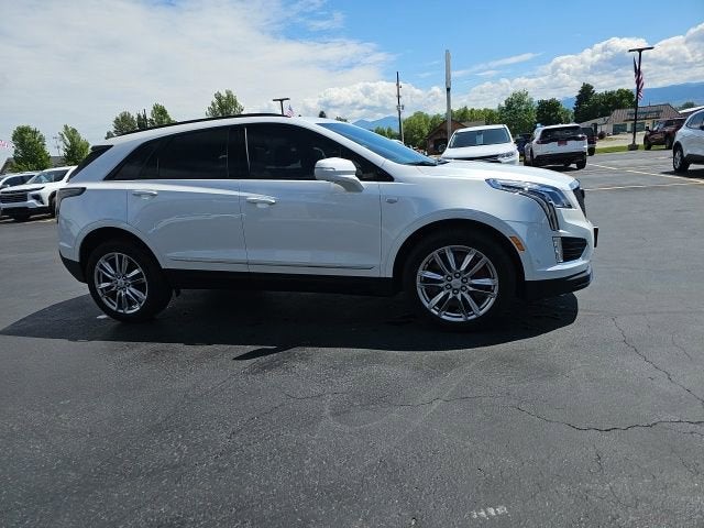 2025 Cadillac XT5 Sport