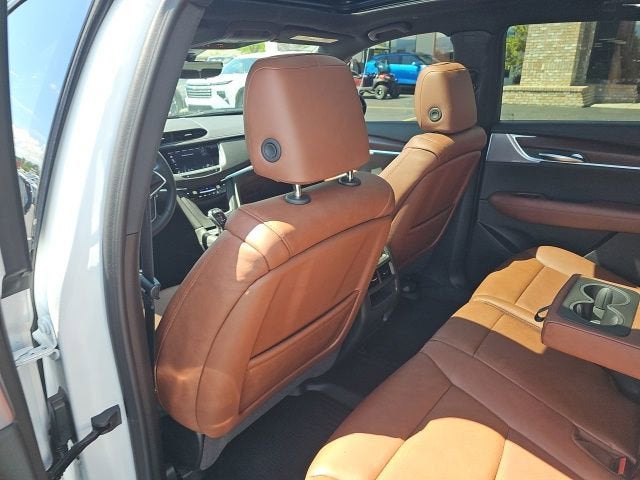 2025 Cadillac XT5 Sport