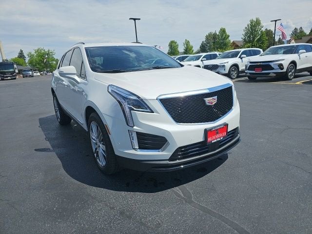 2025 Cadillac XT5 Sport