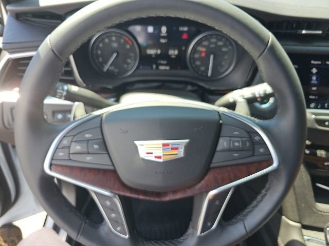 2025 Cadillac XT5 Sport