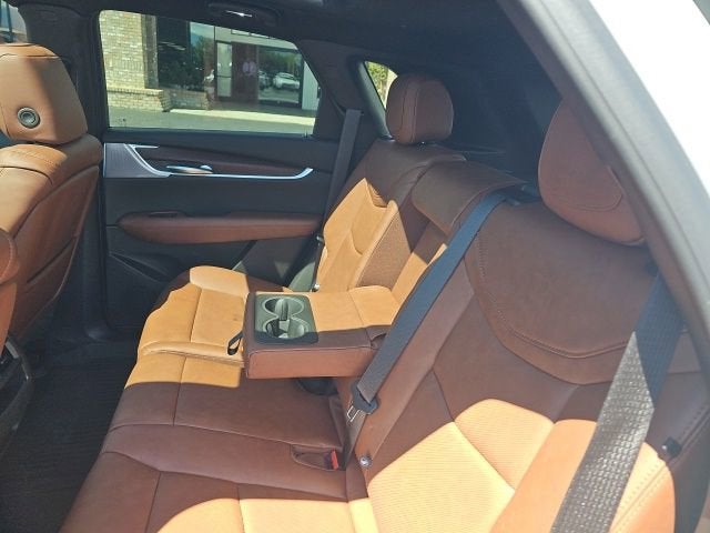 2025 Cadillac XT5 Sport