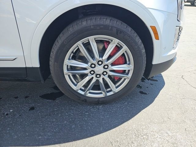 2025 Cadillac XT5 Sport