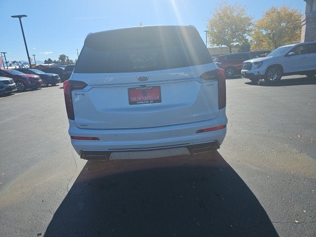 2023 Cadillac XT6 Premium Luxury