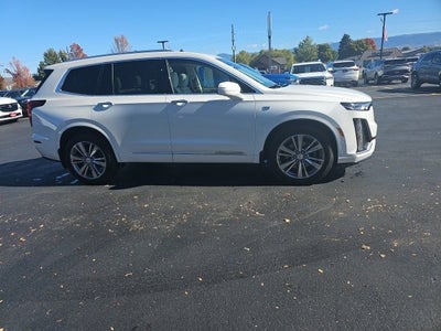 2023 Cadillac XT6 Premium Luxury