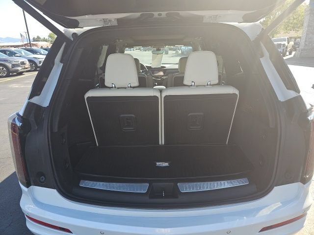 2023 Cadillac XT6 AWD Sport
