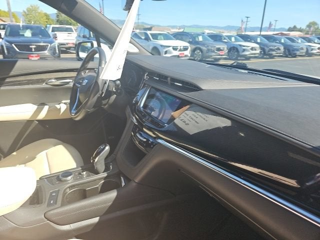 2023 Cadillac XT6 AWD Sport