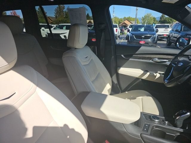 2023 Cadillac XT6 AWD Sport