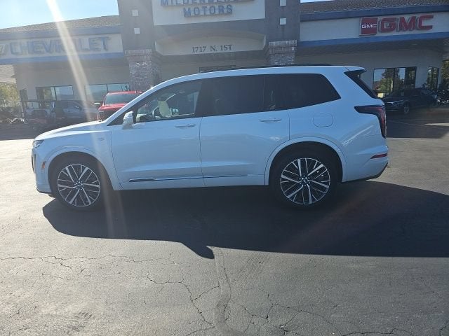 2023 Cadillac XT6 AWD Sport