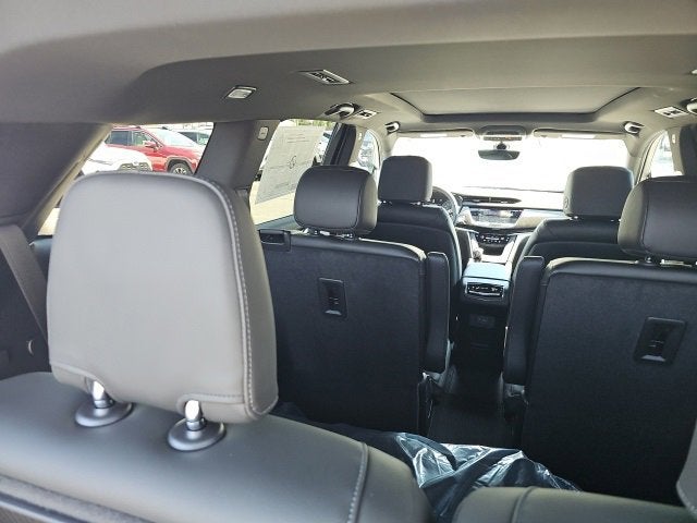 2025 Cadillac XT6 Sport