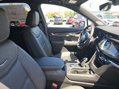 2025 Cadillac XT6 Sport