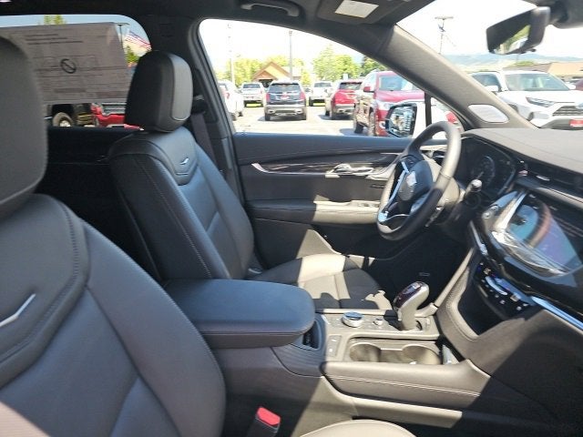 2025 Cadillac XT6 Sport