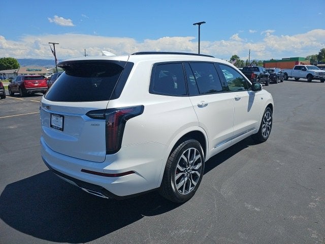 2025 Cadillac XT6 Sport