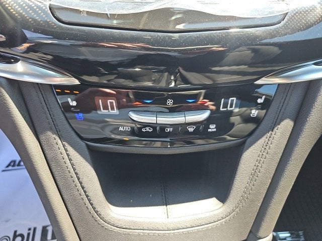 2025 Cadillac XT6 Sport