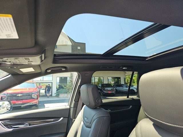 2025 Cadillac XT6 Sport