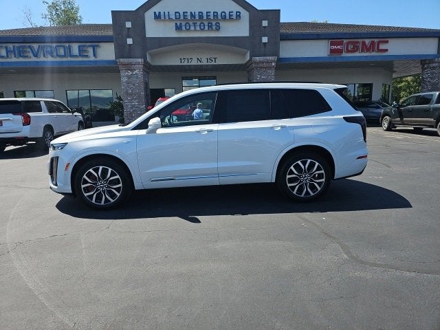 2025 Cadillac XT6 Sport