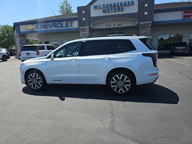 2025 Cadillac XT6 Sport