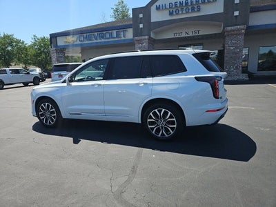 2025 Cadillac XT6 Sport